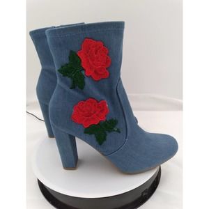 NIB LIVING-21Bootie by Bamboo size 9